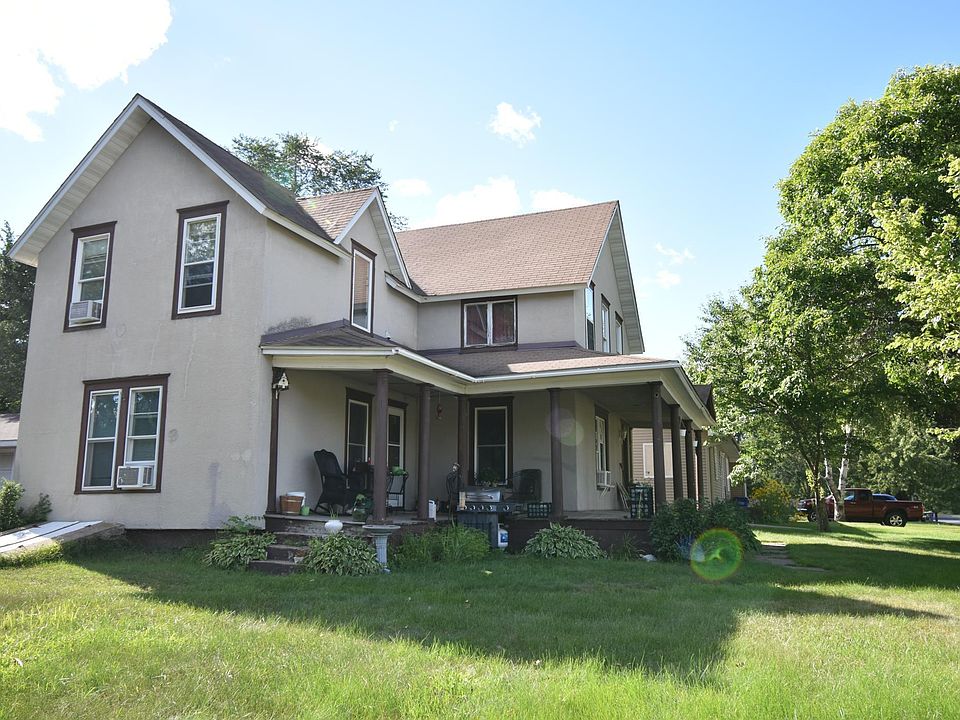 2nd image of 403 Spring St