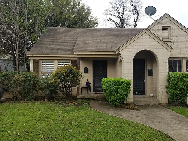 6358 Lakeshore Dr — Photo 12