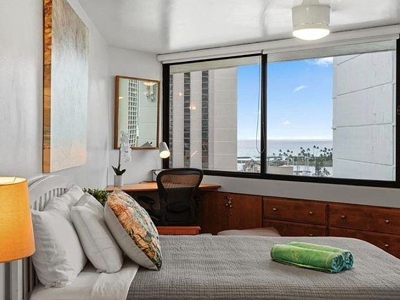 4th image of 1700 Ala Moana Blvd APT 1501