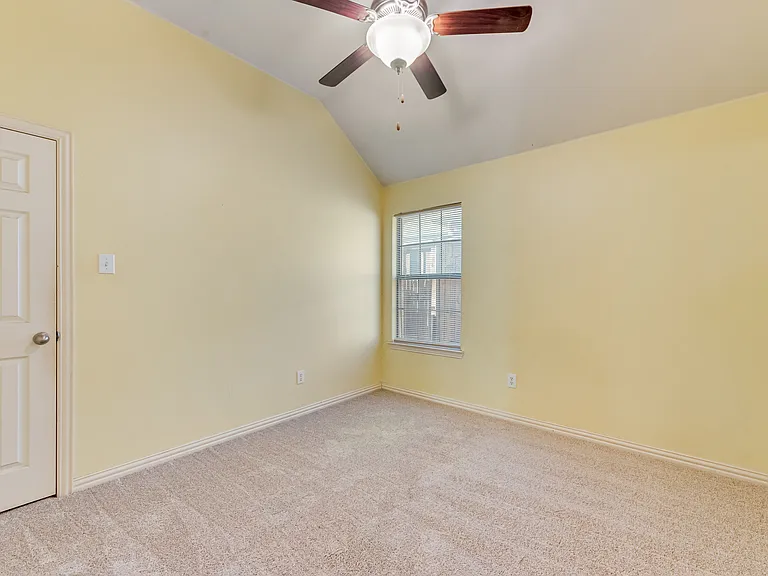 2517 Indian Hills Dr — Photo 12
