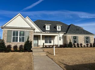 145 Dove Field Rd, Piperton, TN 38017