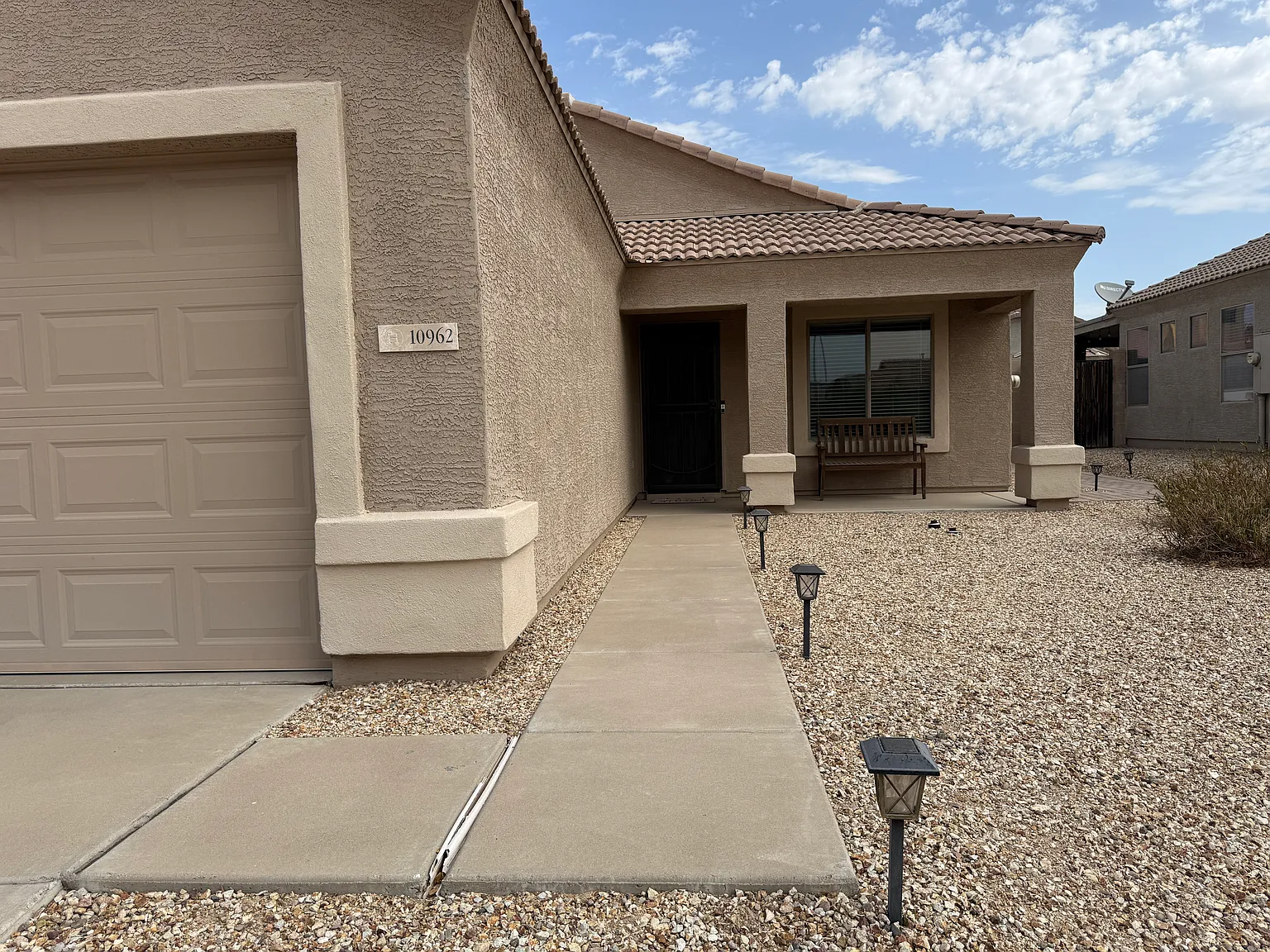 3 bed, 1265 sqft, $2,200 — Photo 2