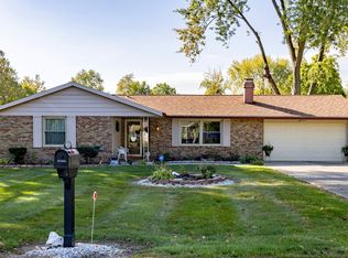 2221 Van Buskirk Rd, Anderson, IN 46011