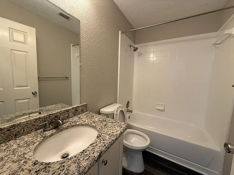 10801 Copperwood Dr — Photo 16