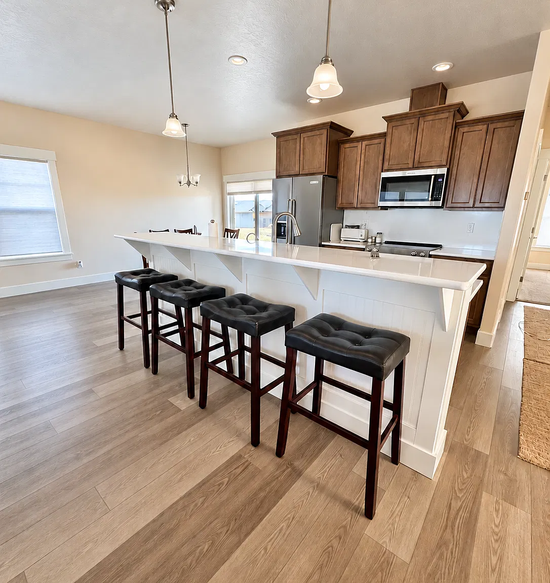 3 bed, 1443 sqft, $1,800 — Photo 3