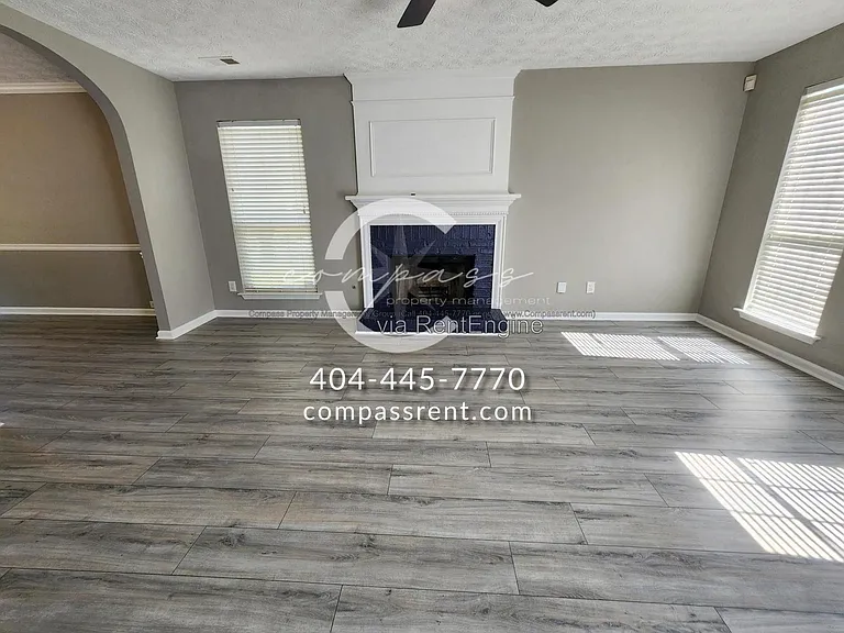 4200 Arrowhead Pointe — Photo 3