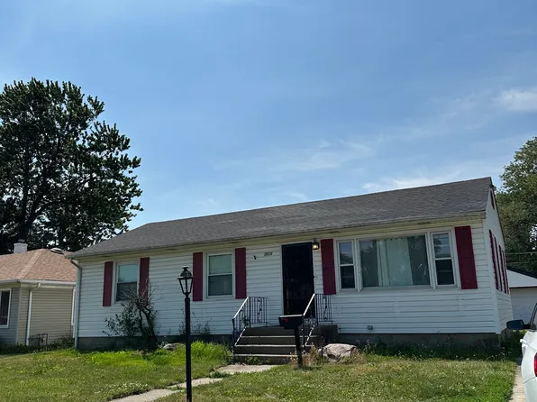 3525 Adams St, Lansing, IL 60438
