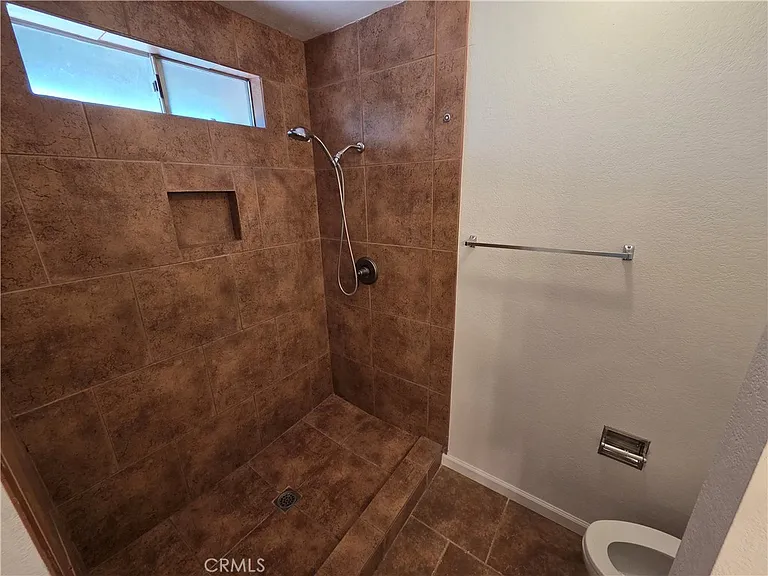 19145 Tomahawk Rd — Photo 23