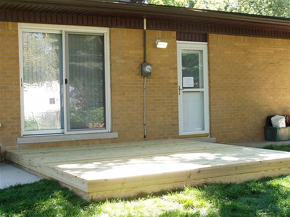 4th image of 1358 Levona St
