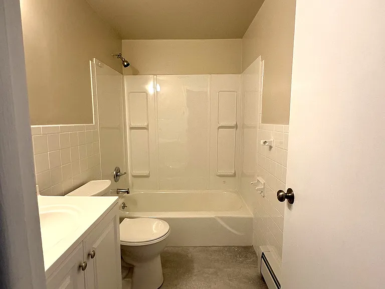 Meadowview Apartments — Photo 43