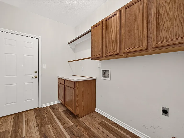 2314 Carriage Run E — Photo 38