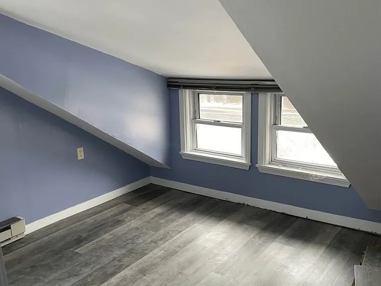 417 Pearl St #1 — Photo 2