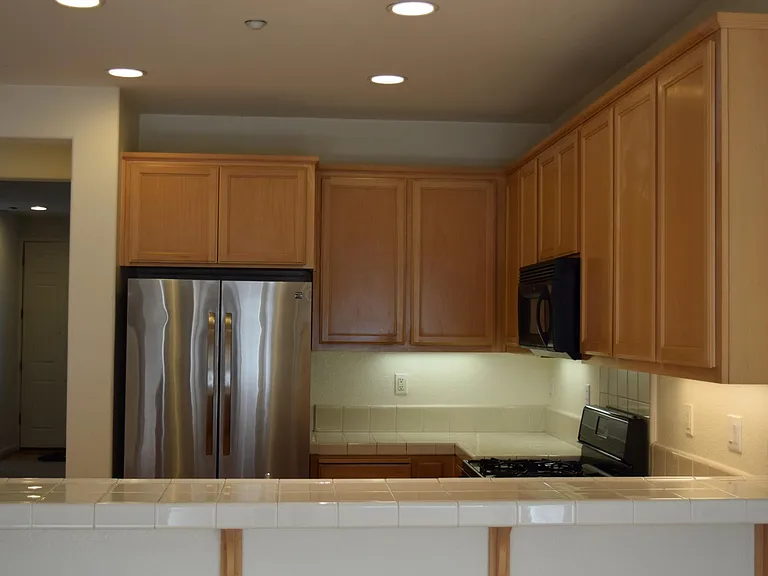 448 Chestnut St — Photo 3