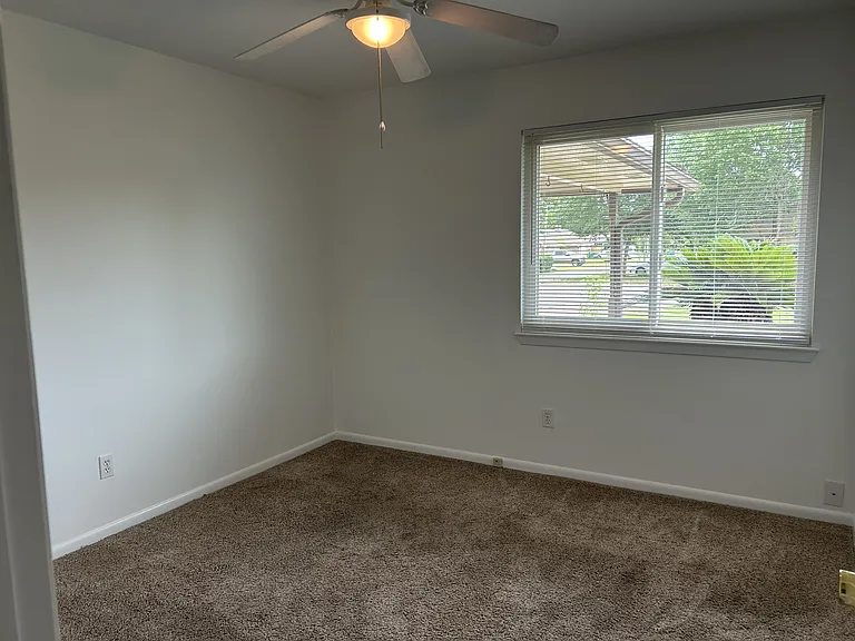 Guest Bedroom 1