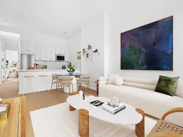 317 Court Street image 3 of 14