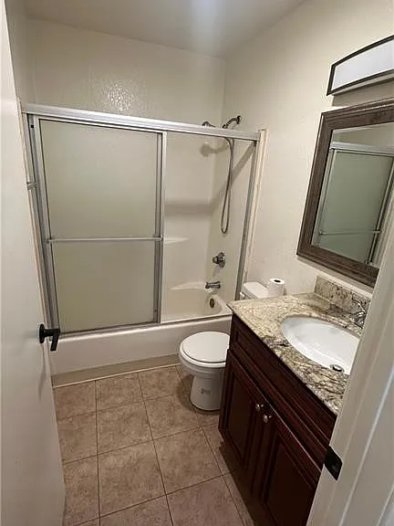 421 Porter St #4 — Photo 9