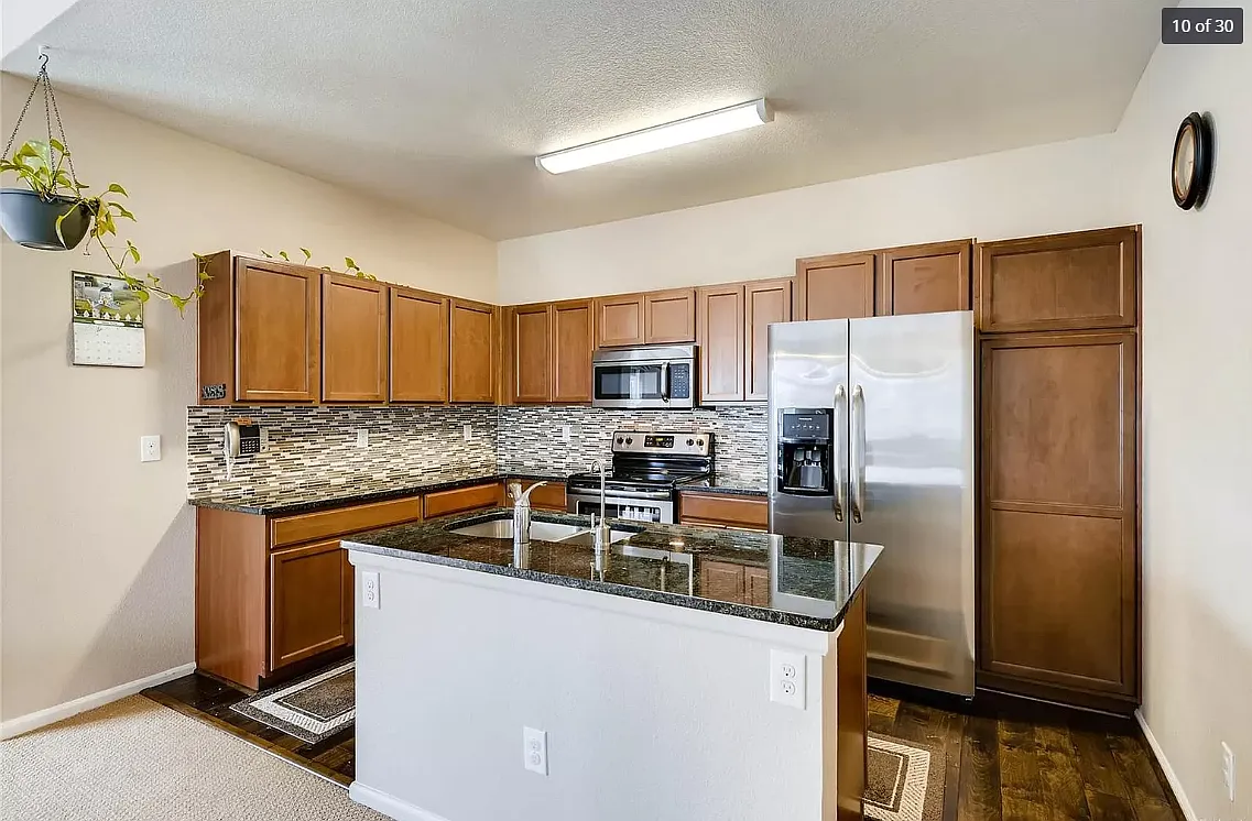 2 bed, 1246 sqft, $2,300 — Photo 3