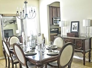 416 Summerlyn Dr, Valrico, FL 33594