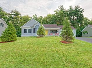 20 Morocco Ln, Schenectady, NY 12304