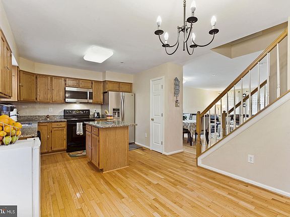 5th image of 18813 Harmony Woods Ln
