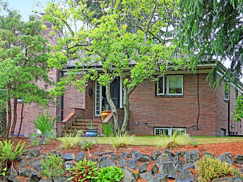 1st image of 7003 Earl Ave NW