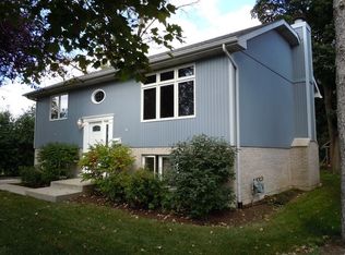 4427 Belmont Rd, Downers Grove, IL 60515