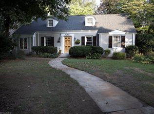 122 Beverly Pl, Greensboro, NC 27403