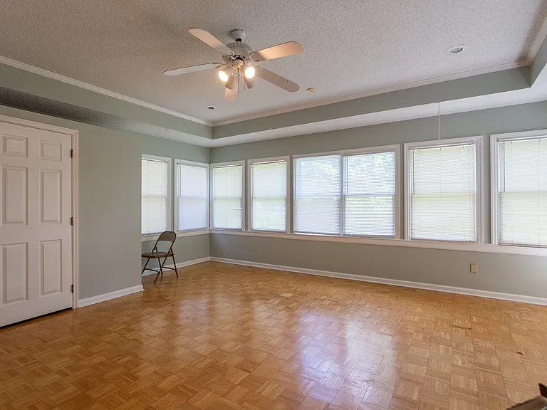 508 Georgia Ave — Photo 8