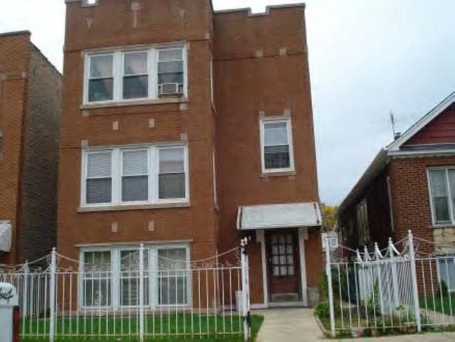 2nd image of 2224 N Mobile Ave