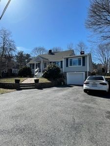 13 Holding St, Beverly, MA, 01915