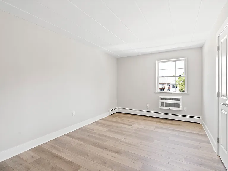 102 Windermere Ave #204 — Photo 7