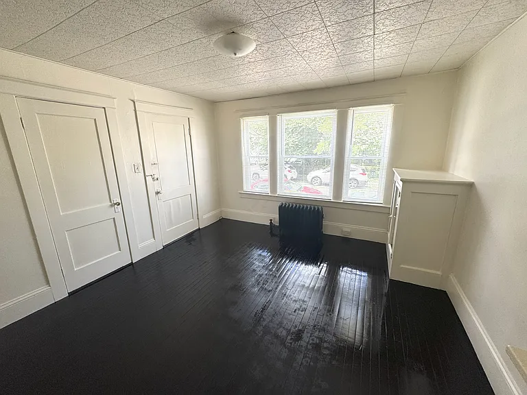 557 Lincoln St #2 — Photo 9