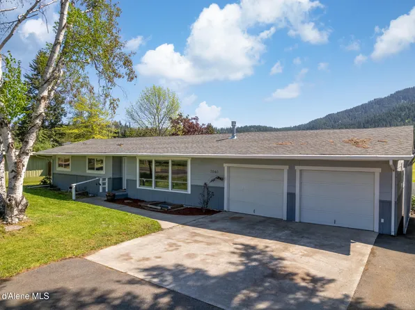 7040 N 15th St, Dalton Gardens, ID 83815