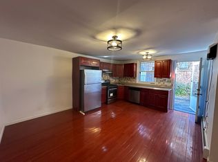 24 Kossuth Pl, Brooklyn, NY 11221
