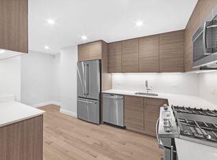 210 W 89th St #2T, New York, NY 10024