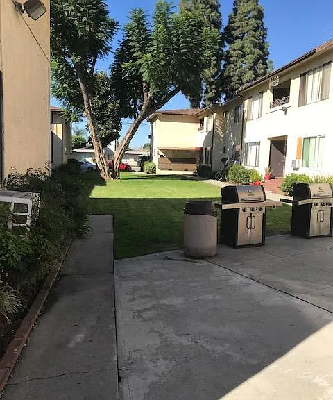 312 N San Antonio Ave #17 — Photo 13