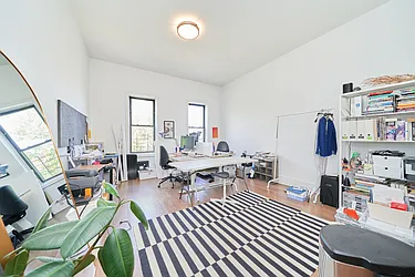 Rented by Living New York