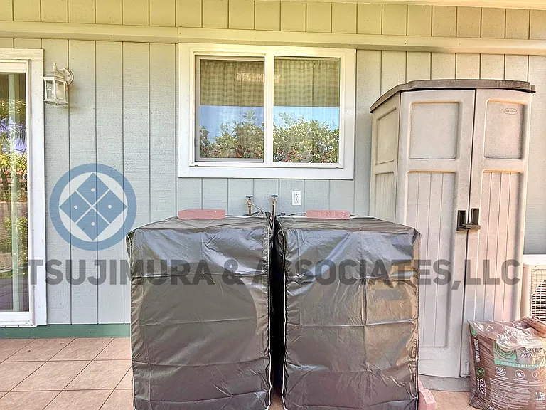 2323 E Manoa Rd — Photo 19