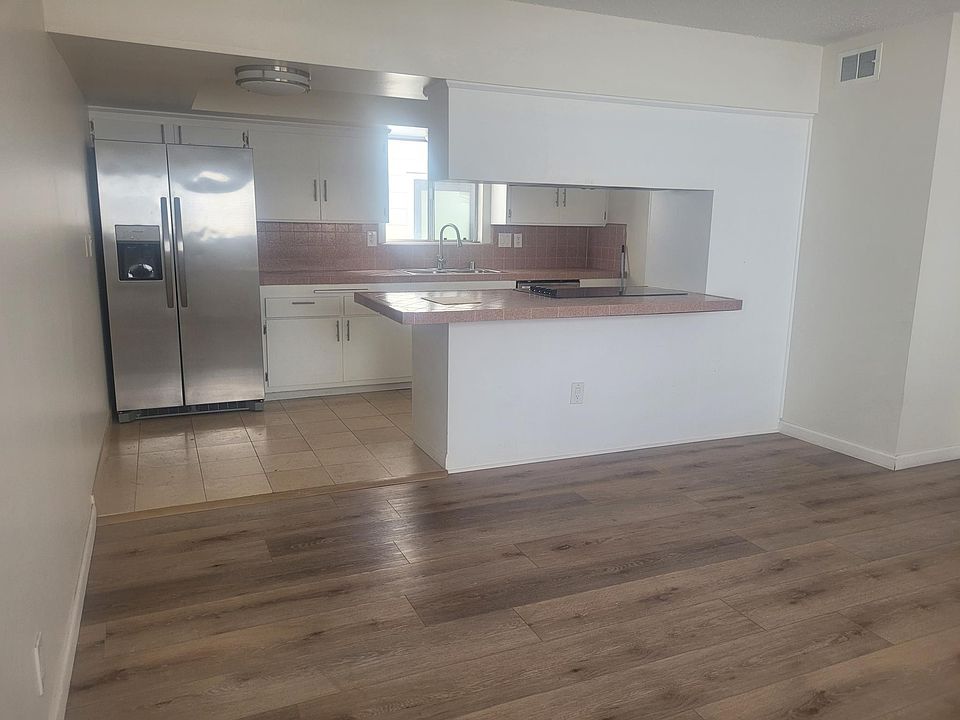 Kitchen/Dining Area All New Appliances