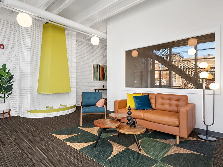 4500 S Kingshighway Blvd #11 — Photo 5