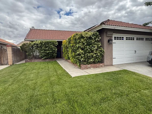 36840 Goldenview Way, Palmdale, CA 93552
