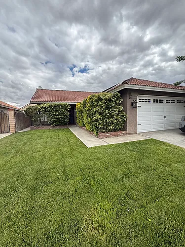 36840 Goldenview Way Photo 1