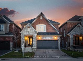 455 Ollerenshaw Poin, Milton, ON L9T 8P7