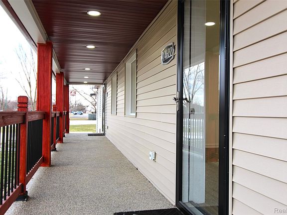 5th image of 14622 Huron St
