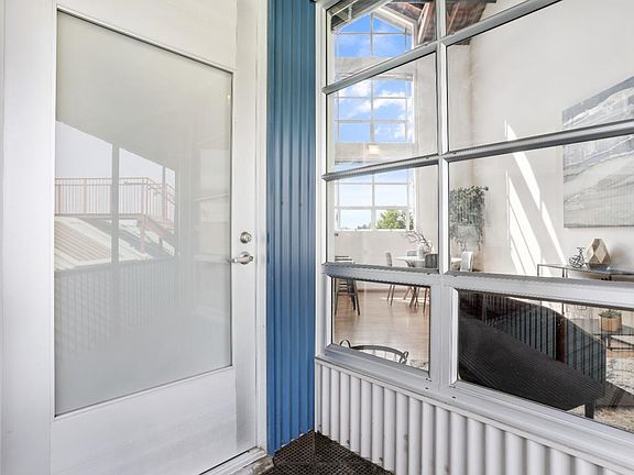 2nd image of 1777 Lafayette St Unit 204
