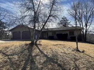 17706 Hidden Springs Ln, Muscoda, WI 53573