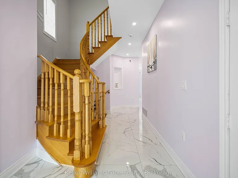 4268 Murvel Ave — Photo 6
