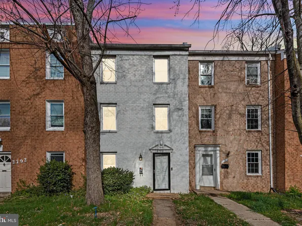 2790 Patrick Henry Dr, Woodbridge, VA 22191