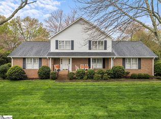 110 Foxcroft Rd, Greenville, SC 29615