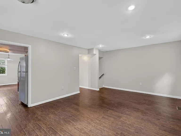 15063 Cherrydale Dr — Photo 11